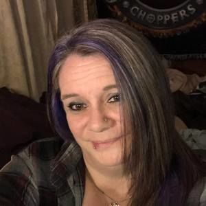 Meet your Posher, Sissy